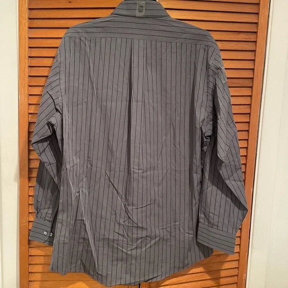 Van Heusen Men’s Wrinkle Free Fitted Business Casual Striped Dress Shirt Sz L - Picture 7 of 7
